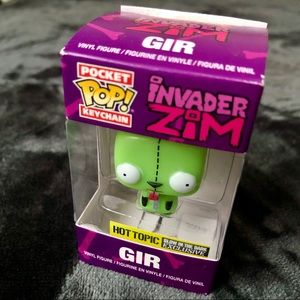 Funko Pop Gir Glow in the Dark Keychain